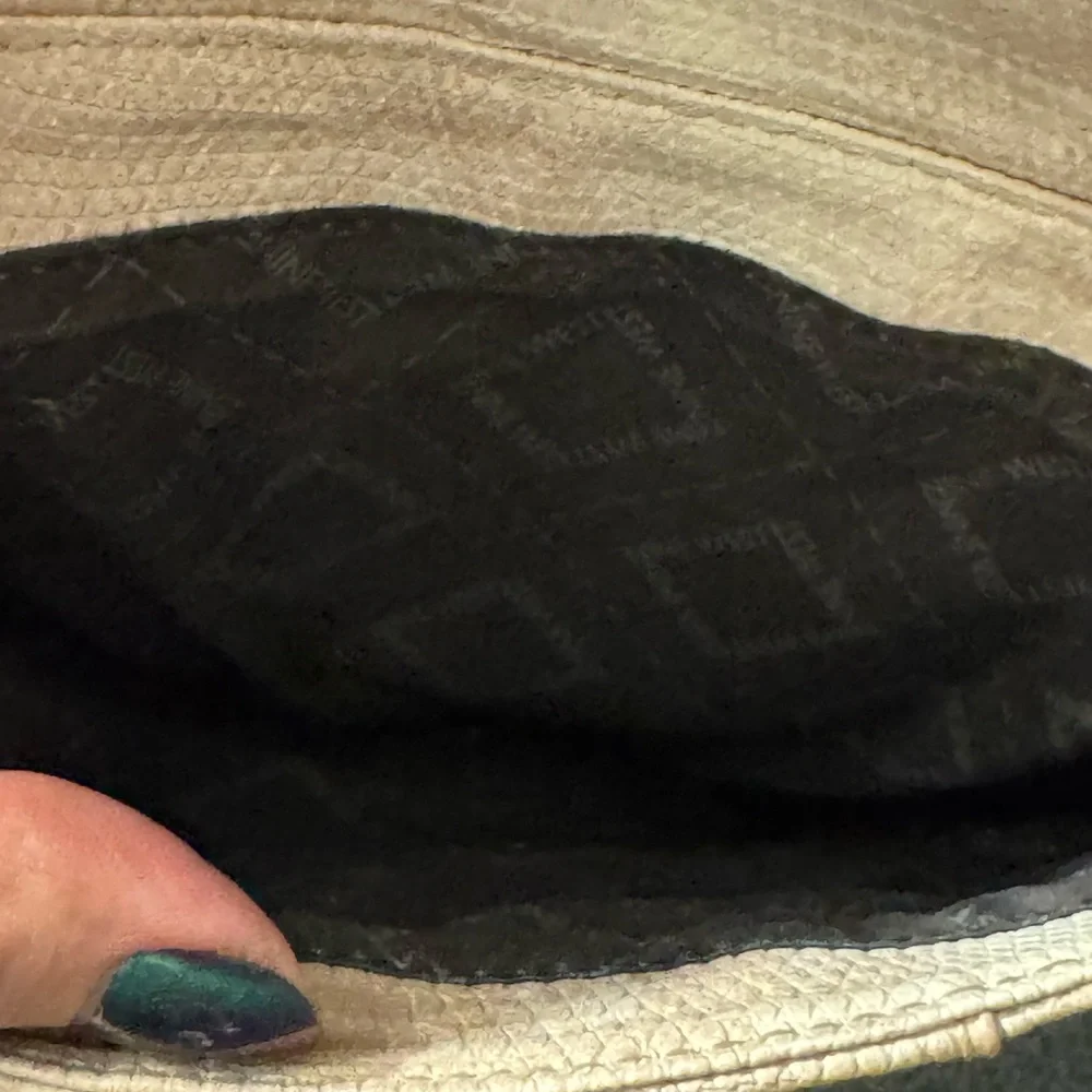 Nine West Elegant Cream Shoulder Bag - Picture 6 of 6